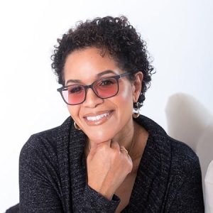 بیوگرافی کامل ام. سوسا (M. Sosa) نویسندهای برای زنان